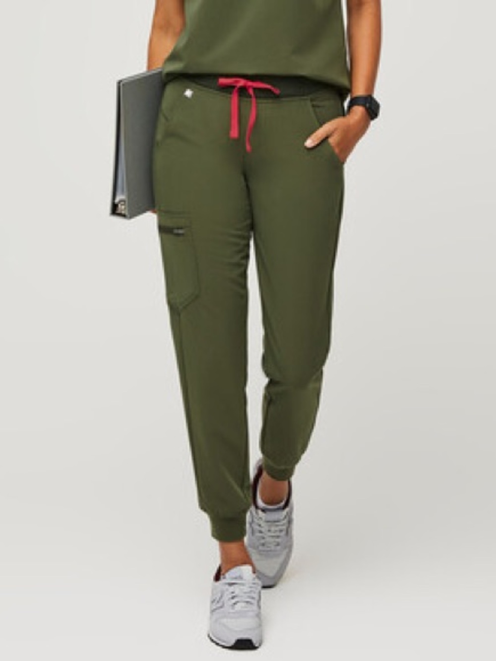 Figs Zamora olive green Technical Collection drawstring jogger scrub pants small